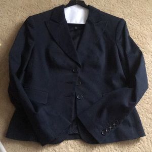 The Limited size 6 navy blazer